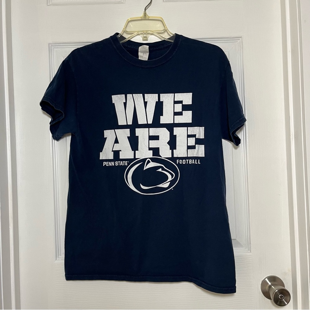 Gildan VTG Heavy Cotton Penn State Football Navy T-Shirt